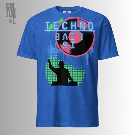 Consigue la camiseta mask future de Culture Mask. Estilo urbano disruptivo con estética cyberpunk y misteriosa. Máxima comodidad, algodón premium y envío gratis.
